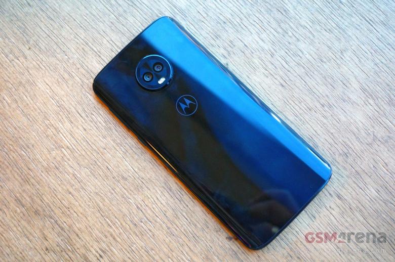 Смартфоны Motorola линейки Moto G6 могут похвастаться некоторыми особенностями, не присущими аппаратам этой ценовой категории, фото 2