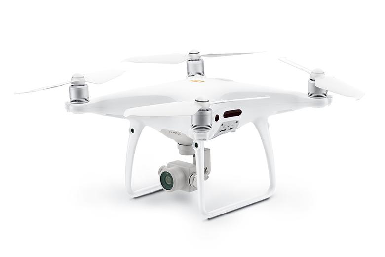 Дрон DJI Phantom 4 Pro V2.0 передает видео с меньшей задержкой и меньше шумит
