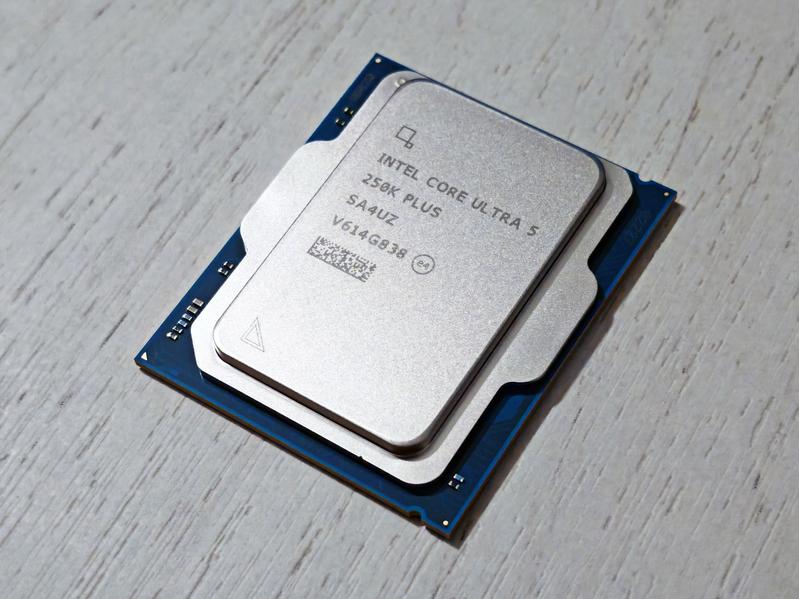 Процессор Intel Core Ultra 5 250K Plus для платформы LGA1851:, фото 2