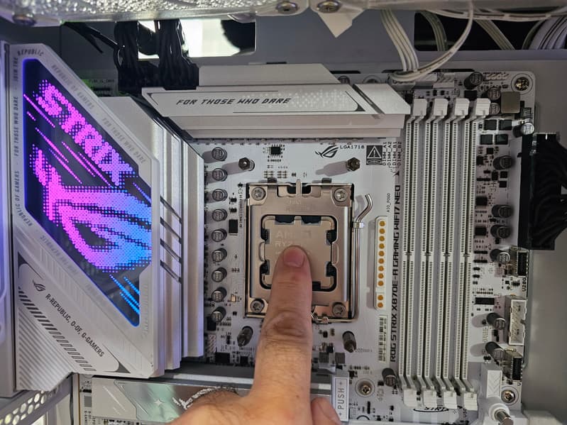 Материнская плата Asus ROG Strix X870E-A Gaming WiFi7 Neo на чипсете AMD X870E:, фото 66