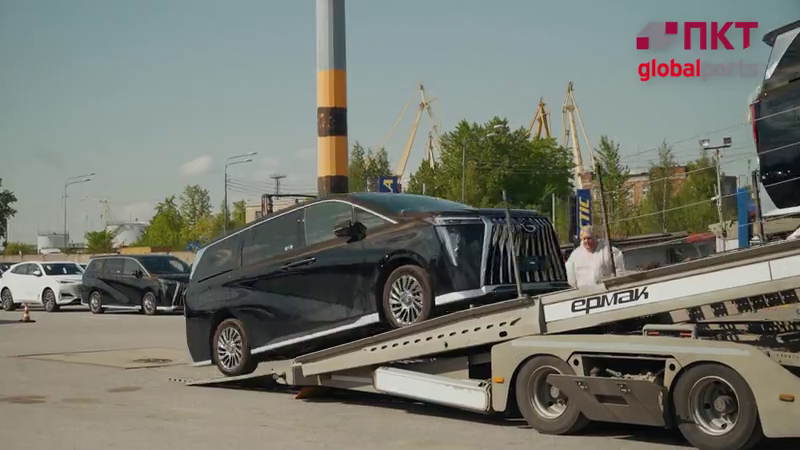 Автомобили из Китая в Россию начали доставлять в больших объёмах. В мае привезли 5000 машин, среди них — Toyota Camry, Changan CS55 Plus и GAC GN8, фото 4