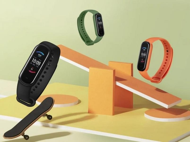 Это копия Xiaomi Mi Band 5, только чуть лучше. Huami Amazfit Band 5 имеет две полезных дополнительных функции, фото 1