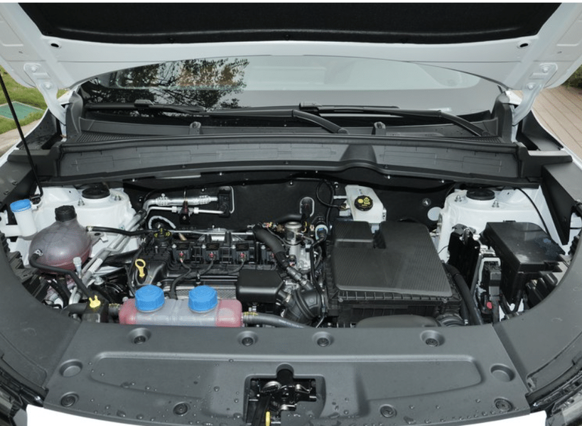 Новейший кроссовер Changan с хорошим оснащением, 214 л.с., расходом 1,33 л/100 км – дешевле 20 тыс. долларов. Changan Qiyuan Q05 доступен для предзаказа в Китае, фото 4