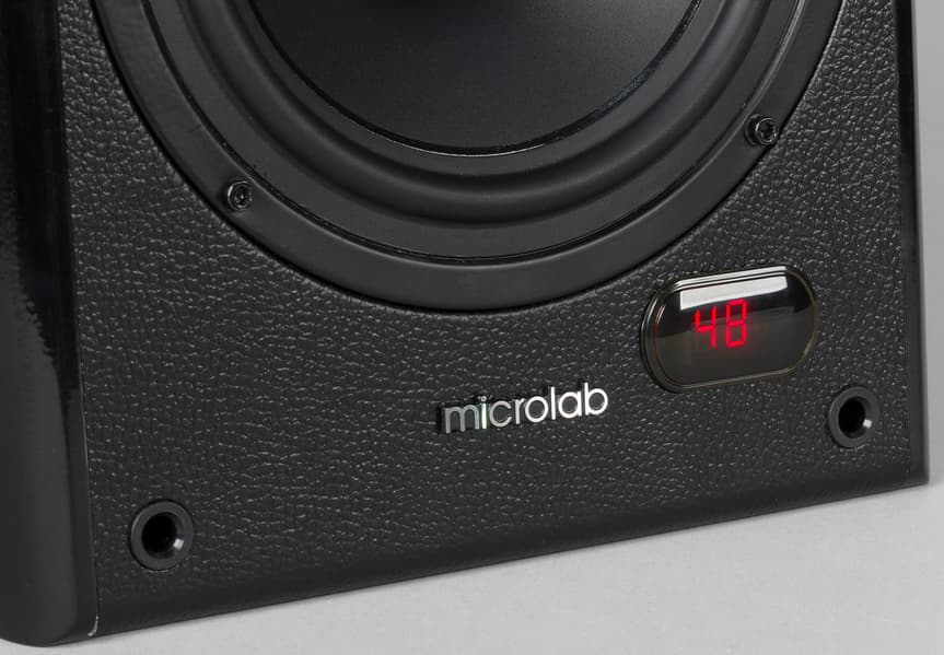 Дисплей Microlab Solo