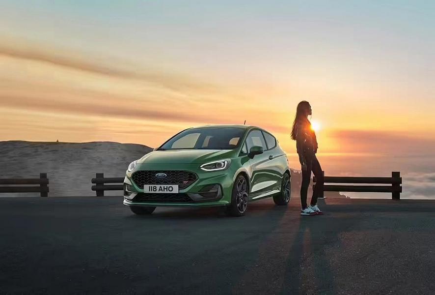 Фото Ford