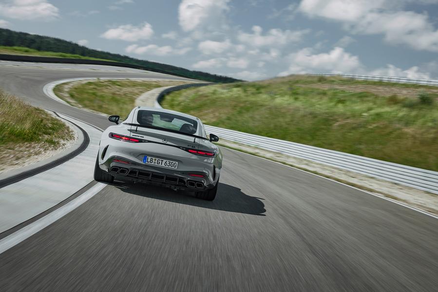 Фото: media.mercedes-benz.com