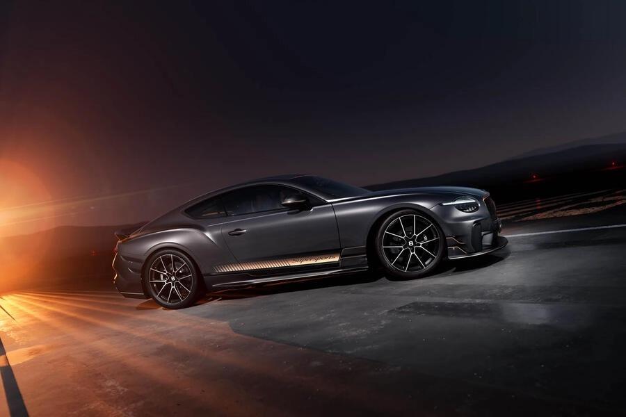 Фото Bentley