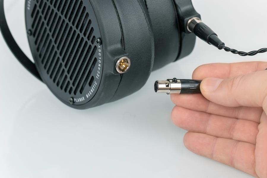 Планарно-магнитные наушники Audeze LCD2 Classic:, фото 5