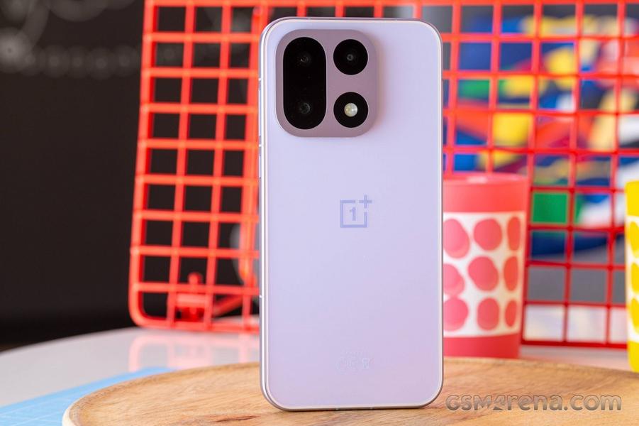 OnePlus — всё? Пользователи OnePlus в Европе жалуются на проблемы с гарантией и ассортиментом