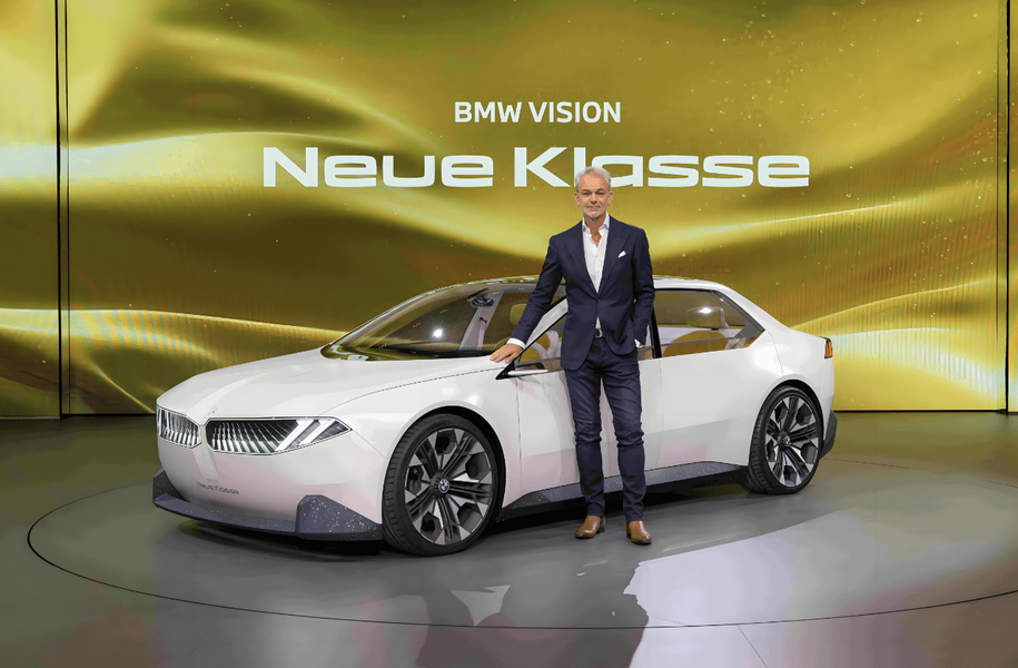 BMW показала в Китае 15 моделей, включая BMW i4 и Neue Klasse. В этом году будет представлено 20 моделей, фото 2