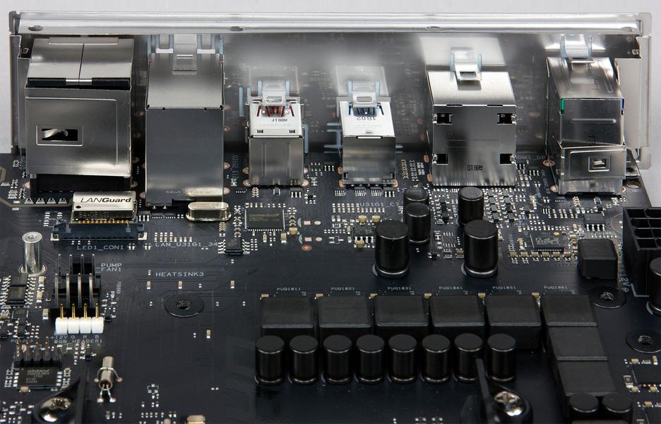 Материнская плата Asus ROG Strix X470-F Gaming на чипсете Х470 (AMD AM4):, фото 7