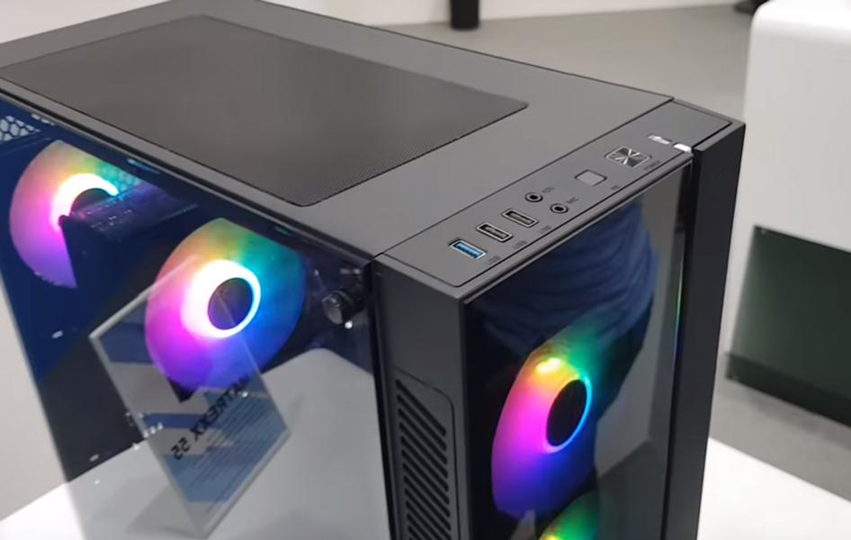 Закаленное стекло стало недорогим: репортаж из павильона Deepcool на Computex 2018
