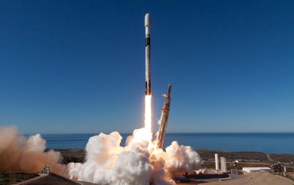 Первый запуск собственного спутника турецкой космической компании Fergani Space 15 января 2025 года.Источник: Handout / Space