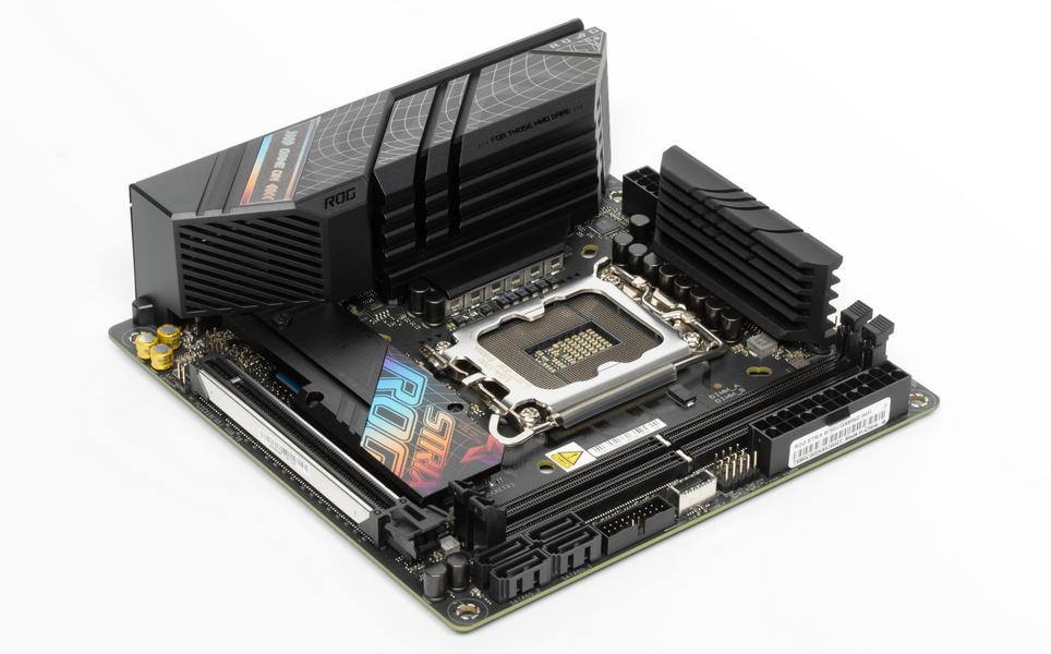 Материнская плата Asus ROG Strix B760-I Gaming WiFi на чипсете Intel B760:, фото 16