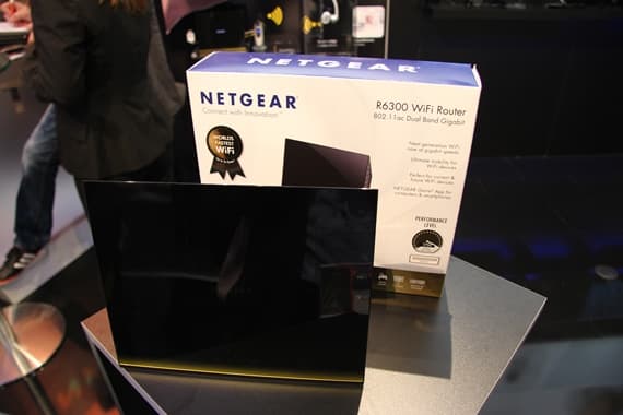 роутер R6300