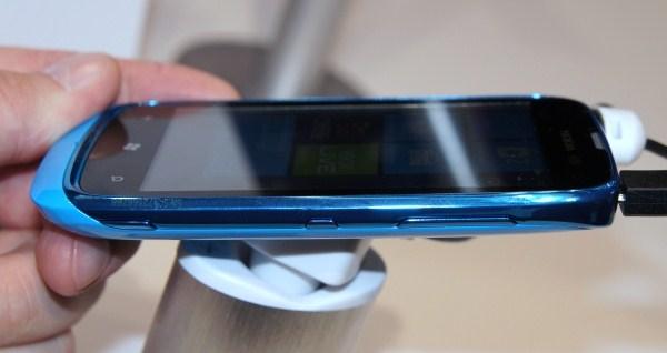 Nokia Lumia 610