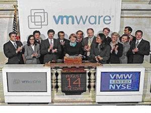 Руководство компаний EMC и VMware во главе с Дианой Грин (Diane Greene) во время проведения IPO