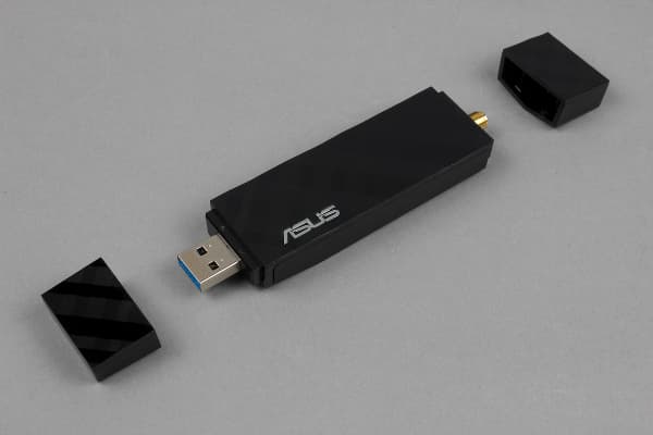 Внешний вид Asus USB-AC56 Внешний вид Asus USB-AC56