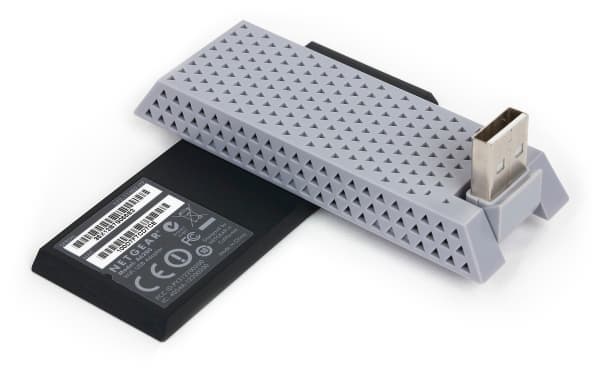 Внешний вид Netgear A6200 Внешний вид Netgear A6200