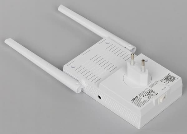 Внешний вид Asus RP-AC56 Внешний вид Asus RP-AC56