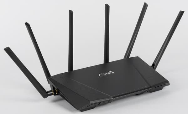 Внешний вид Asus RT-AC3200