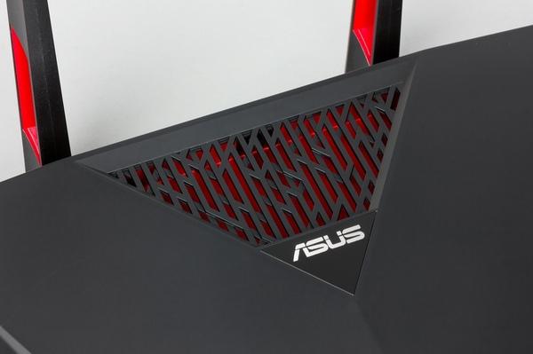 Внешний вид Asus RT-AC88U