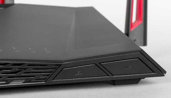 Внешний вид Asus RT-AC88U