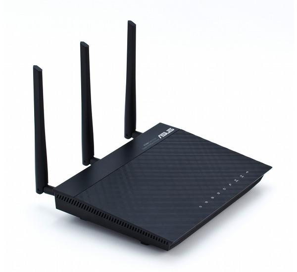 Внешний вид беспроводного роутера ASUS RT-N66U Внешний вид беспроводного роутера ASUS RT-N66U