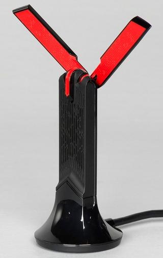 Внешний вид Asus USB-AC68 Внешний вид Asus USB-AC68