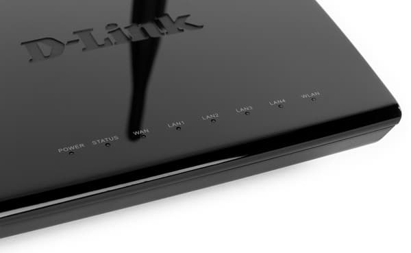 Внешний вид D-Link DIR-825/AC
