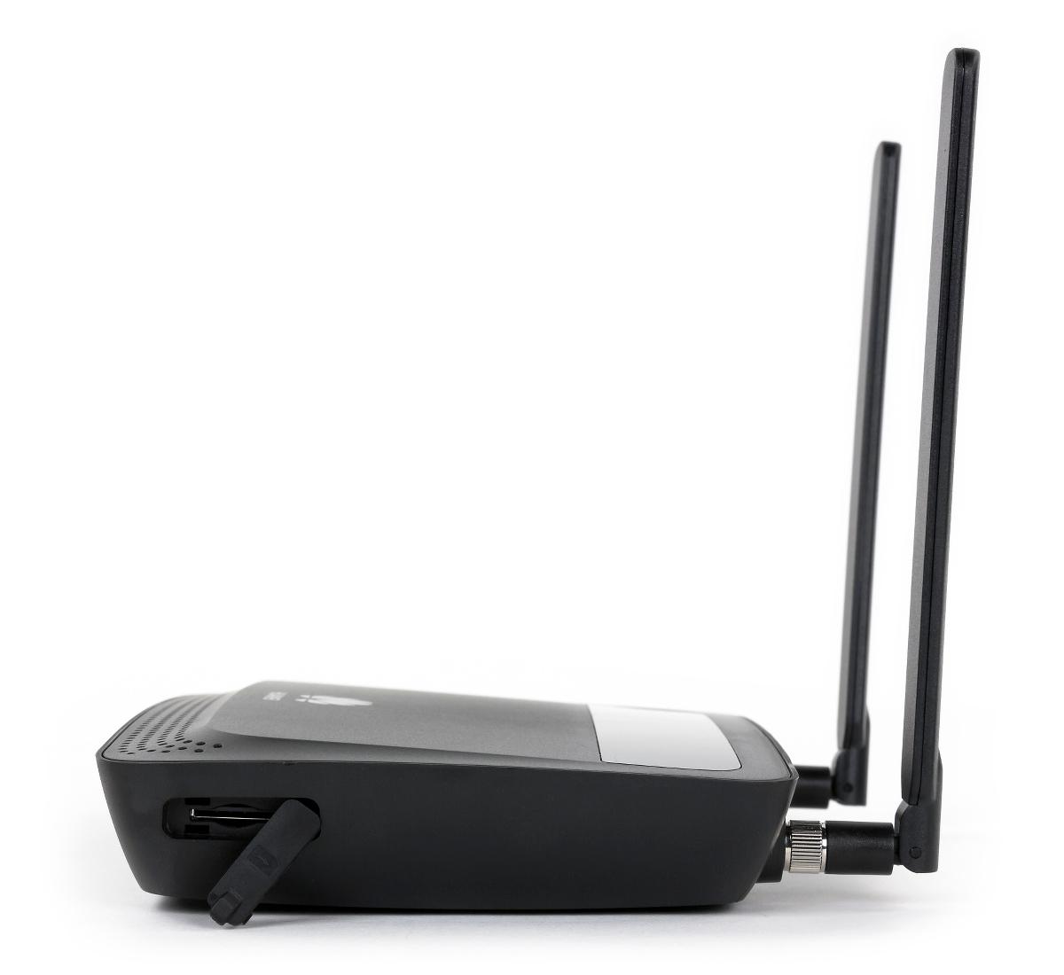 Внешний вид Huawei B880 Внешний вид Huawei B880