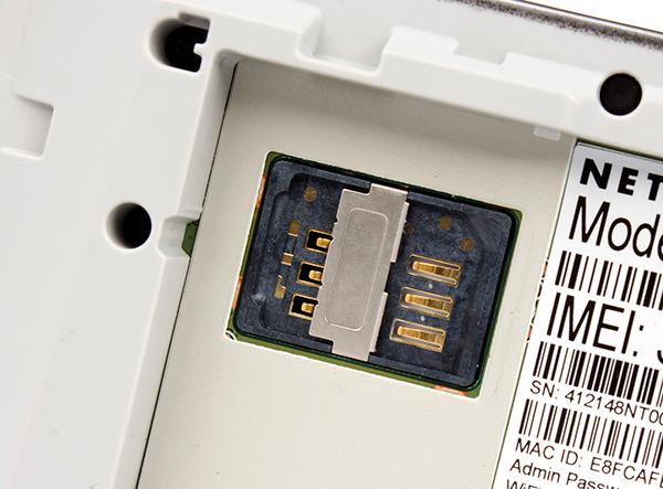 Внешний вид роутера Netgear AirCard 785 Внешний вид роутера Netgear AirCard 785