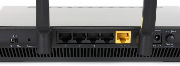 Внешний вид Netgear R7500