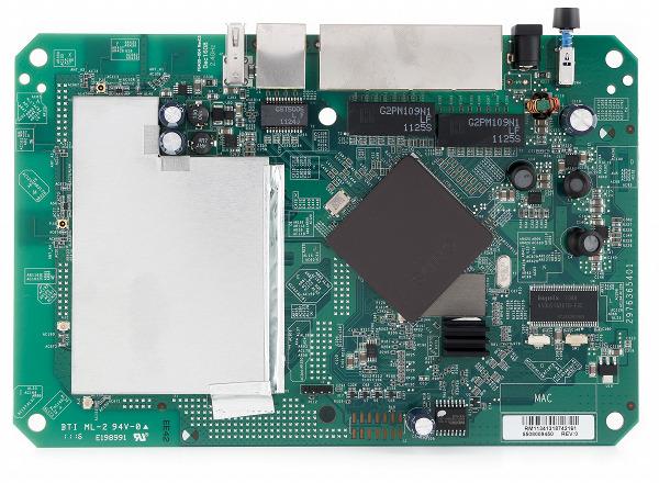 Печатная плата беспроводного роутера Netgear WNDR3800 Печатная плата беспроводного роутера Netgear WNDR3800