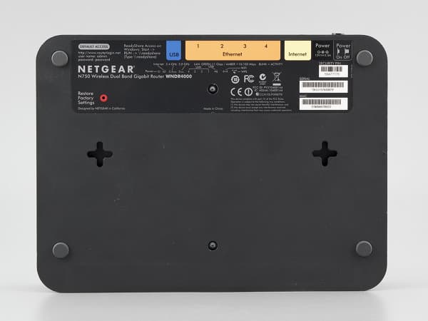 Внешний вид роутера Netgear WNDR4000 Внешний вид роутера Netgear WNDR4000