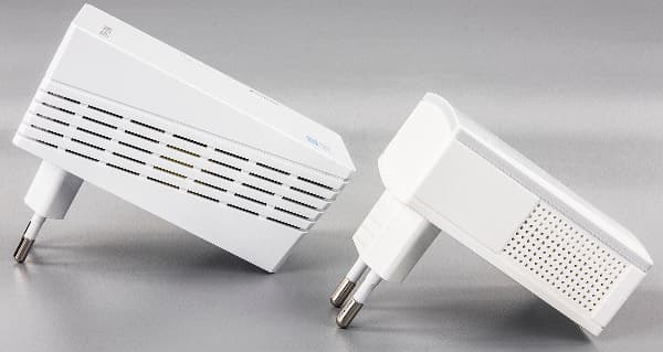 Внешний вид комплекта TP-Link TL-WPA4220KIT Внешний вид комплекта TP-Link TL-WPA4220KIT