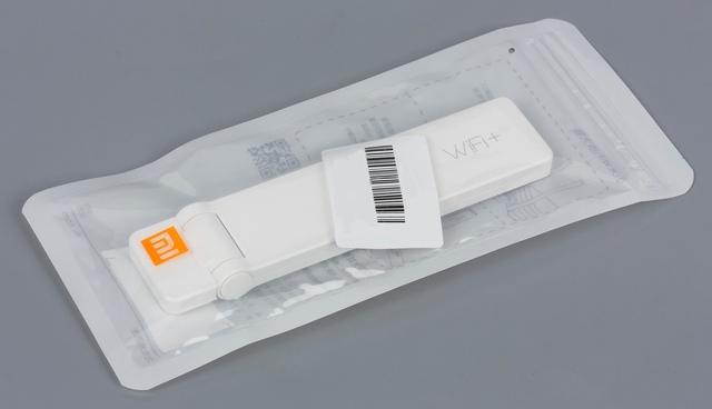 Упаковка Xiaomi Mi WiFi+ Упаковка Xiaomi Mi WiFi+