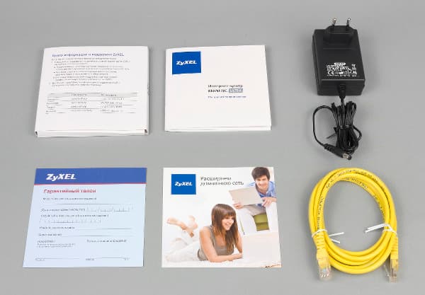 Комплект поставки Zyxel Keenetic Ultra Комплект поставки Zyxel Keenetic Ultra