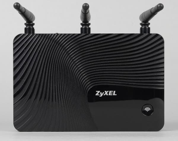 Внешний вид Zyxel Keenetic Ultra Внешний вид Zyxel Keenetic Ultra