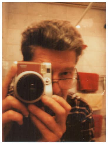 Фотокамера Fujifilm instax mini 90 Neo Classic с мгновенной печатью снимков
