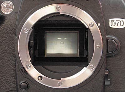 Nikon D70
