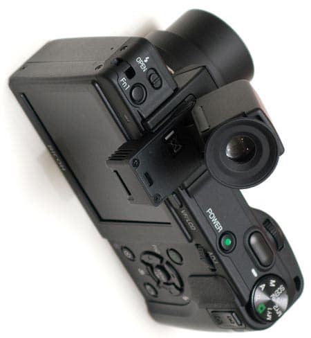 RICOH GX200