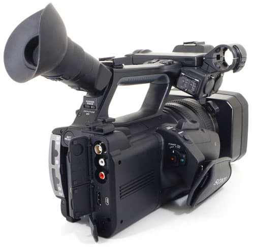 Видеокамера Sony HXR-NX3