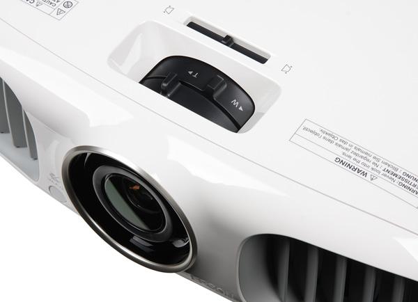 Проектор Epson EH-TW5900, регулировки объектива