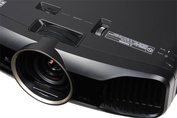 Проектор Epson EH-TW9000, регулировки объектива Проектор Epson EH-TW9000, регулировки объектива