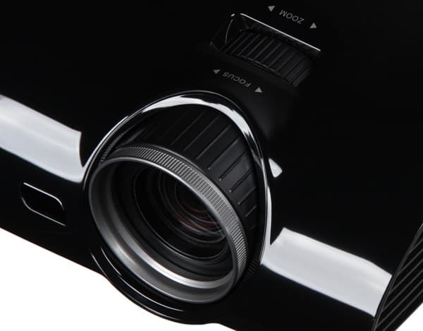 Проектор Optoma HD300X, объектив