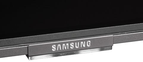 QLED-телевизор Samsung QE65Q9FAMUXRU, вид спереди QLED-телевизор Samsung QE65Q9FAMUXRU, вид спереди