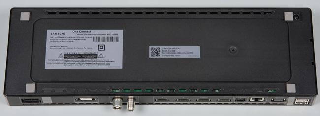 QLED-телевизор Samsung QE65Q9FAMUXRU. Блок One Connect QLED-телевизор Samsung QE65Q9FAMUXRU. Блок One Connect