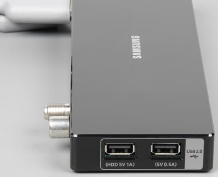 ЖК-телевизор Samsung UE55KS8000U. Блок One Connect ЖК-телевизор Samsung UE55KS8000U. Блок One Connect