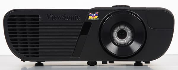 DLP-проектор ViewSonic Pro7827HD, вид спереди DLP-проектор ViewSonic Pro7827HD, вид спереди